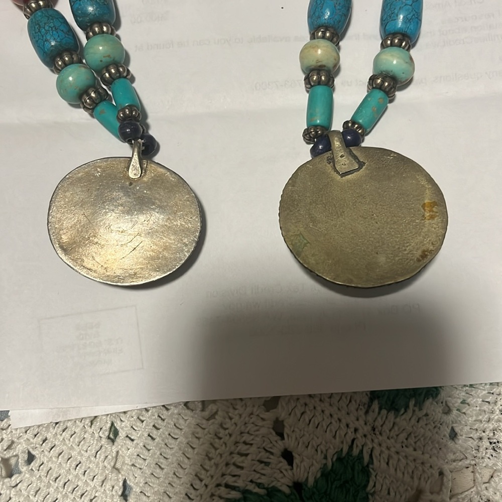 Necklaces - Picture 4 of 4